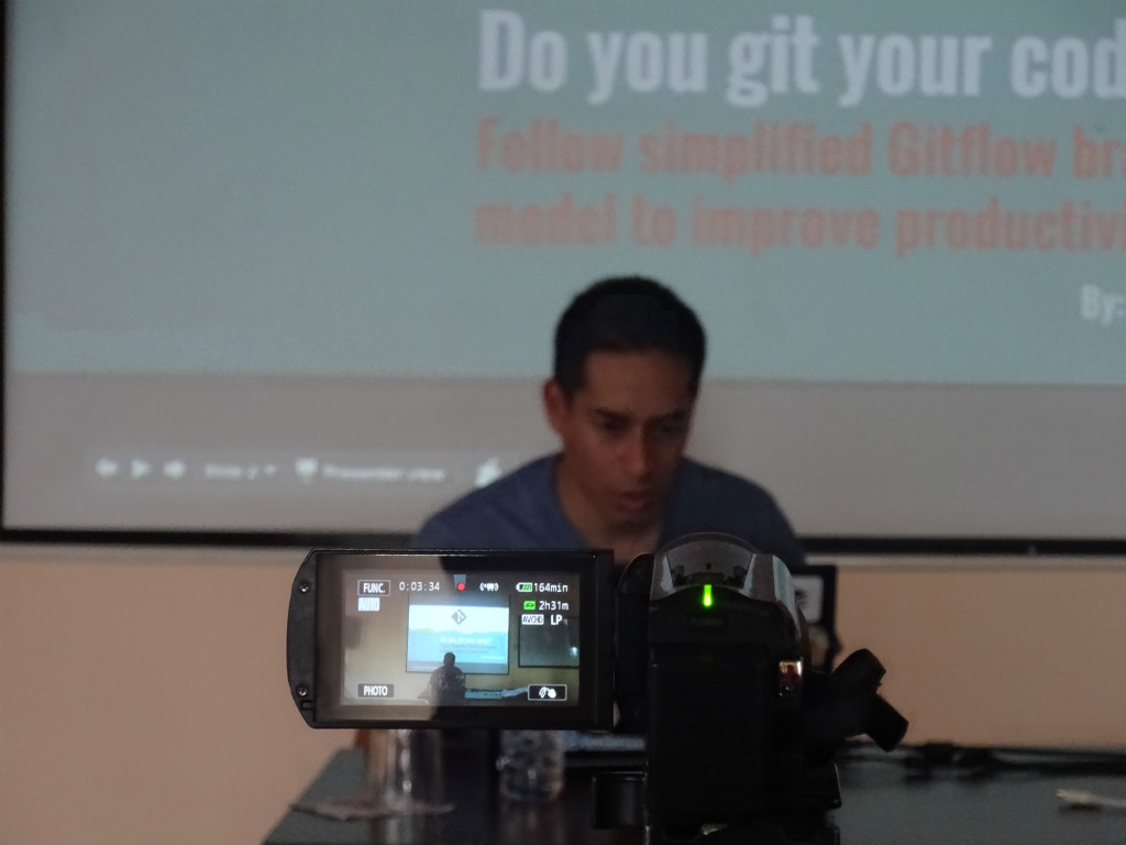 PHP Dev Meetup 16 My talk on simplified gitflow PHP Dev Meetup 16 My talk on simplified gitflow